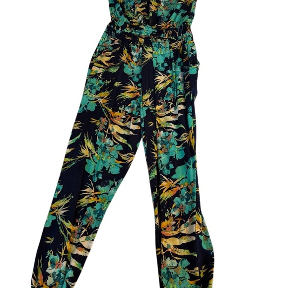Mudd Women’s Blue & Teal Green Tropical Floral Strapless Jumpsuit Romper Sz XS - Picture 5 of 16